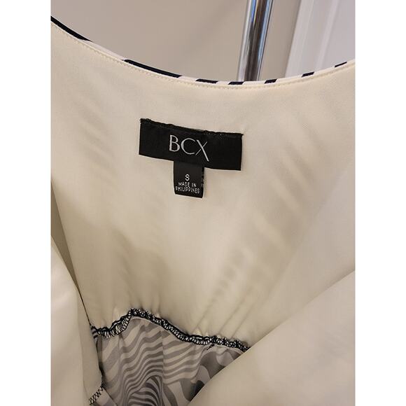 BCX Stunning Navy and White Maxi Dress - Picture 4 of 4